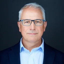 Nagy Béla cipészmester, MODELLO Intézet